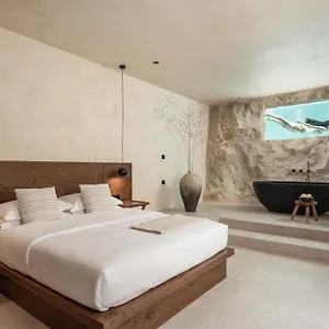 Seven Rocks Aparthotel