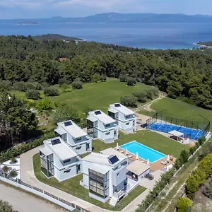 Blue Avenue Aparthotel