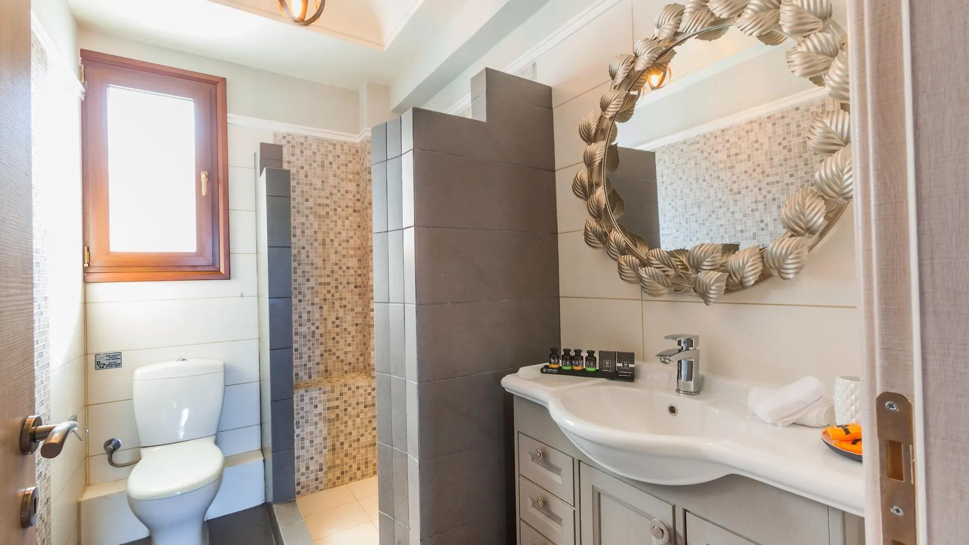 Villa D'Oro - Luxury Villas & Suites Paliouri Apartment