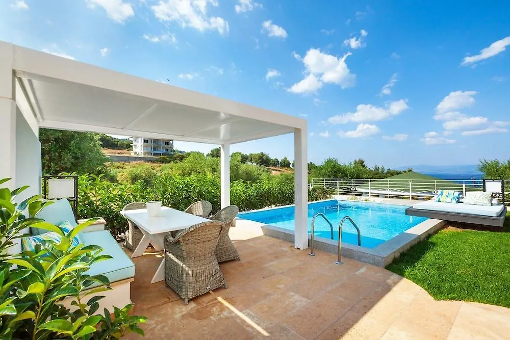 Villa D'Oro - Luxury Villas & Suites Paliouri
